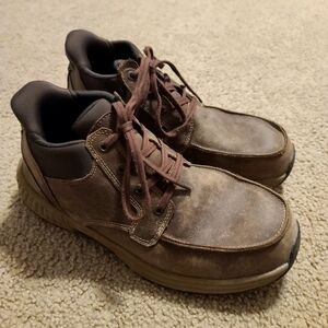 Men's 9D, Brown Orthofeet Leather Boots